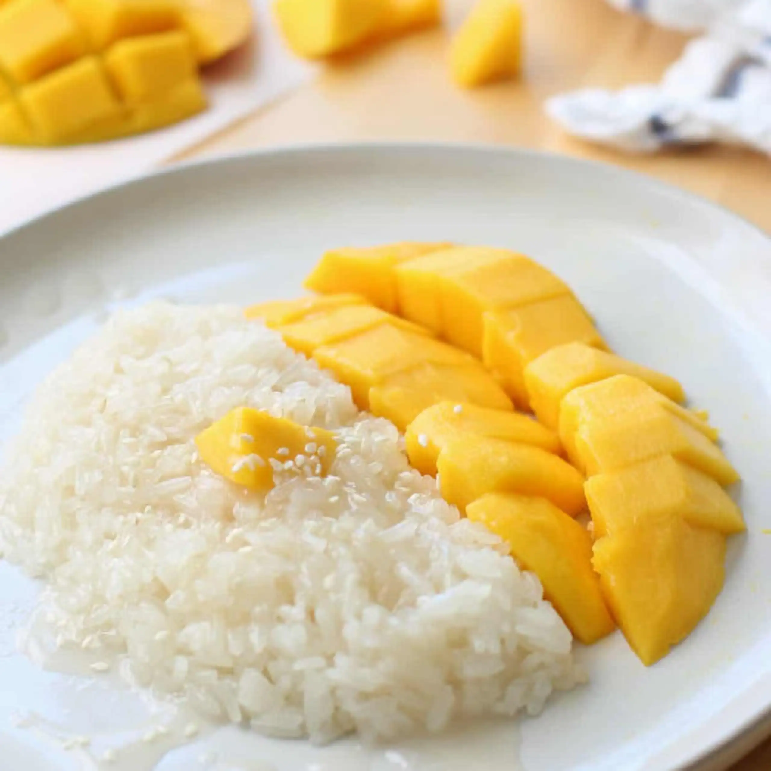 Mango and sweet sticky rice
